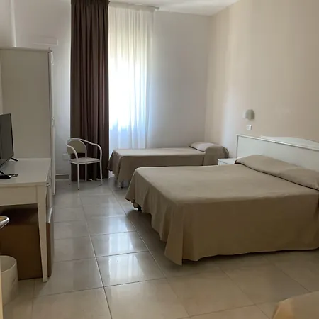 Ξενοδοχείο Falcone 4*