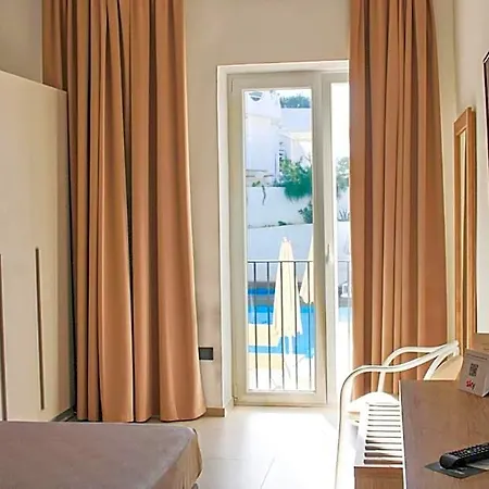Hotel Falcone 4*